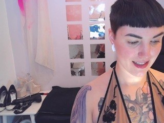 Charlie naked Live Sex Chat Room
