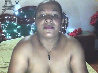moresexylove naked Live Sex Chat Room