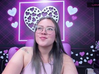 naughtycurvybby naked Live Sex Chat Room