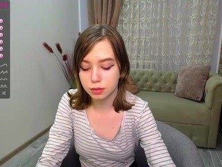 laurasi naked Live Sex Chat Room