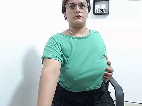aloneanastacia naked stripping on cam for live sex video chat