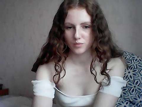 Amy_Dremy naked stripping on cam for live sex video chat