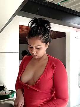 ArianaaHot naked stripping on cam for live sex video chat