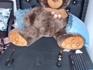 bluee-ross naked Live Sex Chat Room
