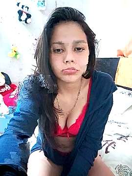 candypriness naked stripping on cam for live sex video chat