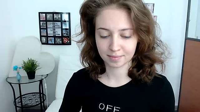 Crystal-Amy naked stripping on cam for live sex video chat