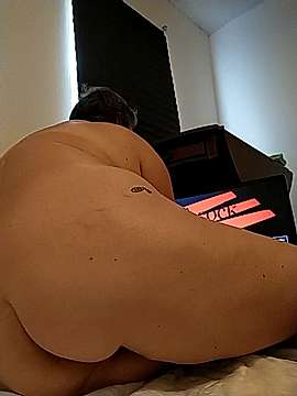 cstrohm naked stripping on cam for live sex video chat