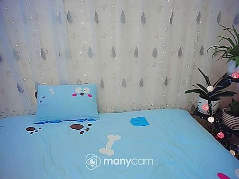 Korea_Linda naked stripping on cam for live sex video chat