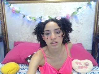 kyliecurly naked Live Sex Chat Room