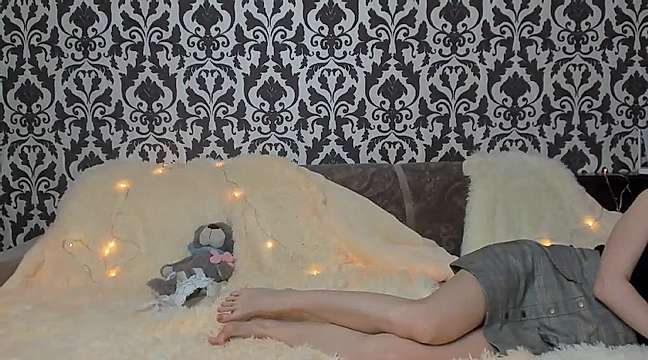 loli_glx naked stripping on cam for live sex video chat