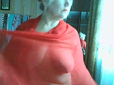 LoriMia naked stripping on cam for live sex video chat