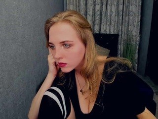 lunaastar naked Live Sex Chat Room