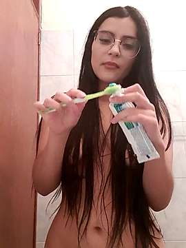 Manelik_ naked stripping on cam for live sex video chat