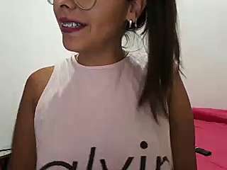 NubeMiau naked stripping on cam for live sex video chat