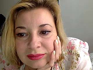 Osnat19 naked stripping on cam for live sex video chat
