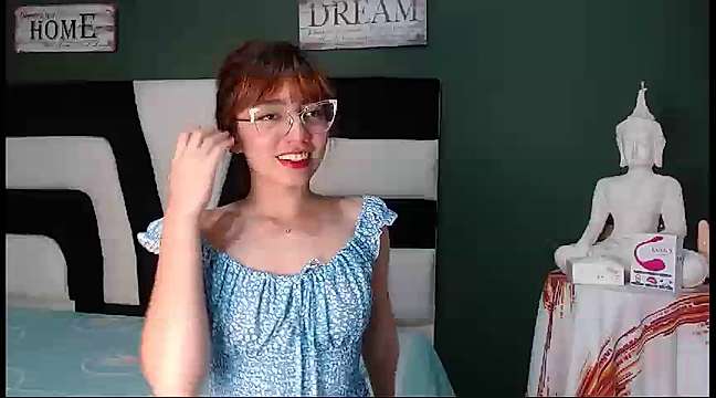 RaidenandEva naked stripping on cam for live sex video chat