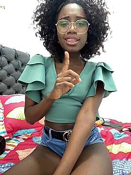 roucam_lovs2 naked stripping on cam for live sex video chat