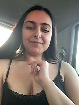 SoniaSensea naked stripping on cam for live sex video chat