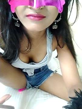 sweetaria naked stripping on cam for live sex video chat