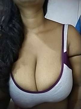 tanisha_love1 naked stripping on cam for live sex video chat