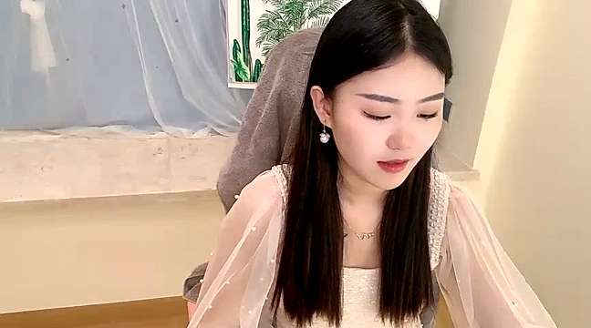 Vna_175cm naked stripping on cam for live sex video chat