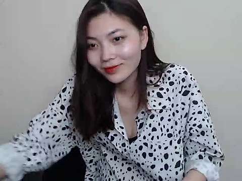 Wendy_Una naked stripping on cam for live sex video chat