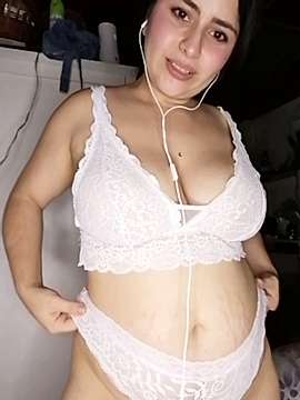 biancasweet29 naked stripping on cam for live sex video chat