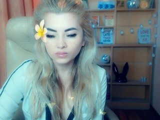 blondiisweet naked Live Sex Chat Room