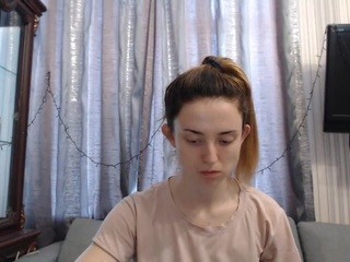 malvinka naked Live Sex Chat Room