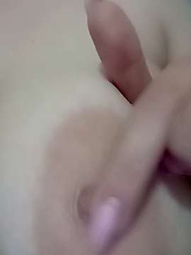 Mari_Sweet naked stripping on cam for live sex video chat