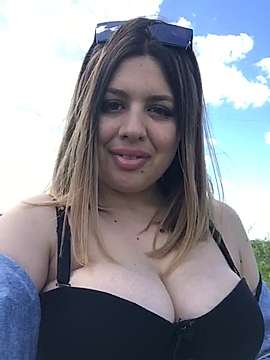 misscocaina000 naked stripping on cam for live sex video chat