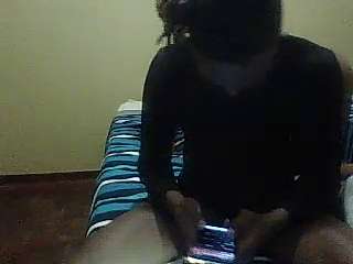 Queenmag naked stripping on cam for live sex video chat