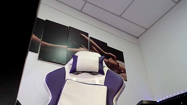 sammy21_ naked stripping on cam for live sex video chat
