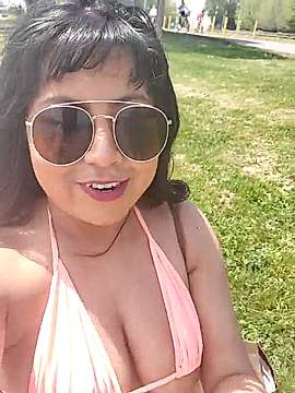 Sexkittenalex101 naked stripping on cam for live sex video chat