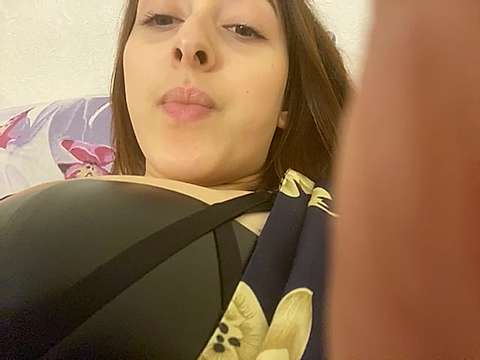 sugarbaby_lina naked stripping on cam for live sex video chat