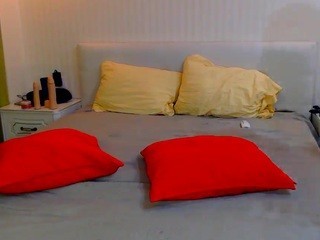 TouchTheBeautiful naked Live Sex Chat Room