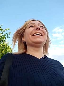 zarinaicy naked stripping on cam for live sex video chat