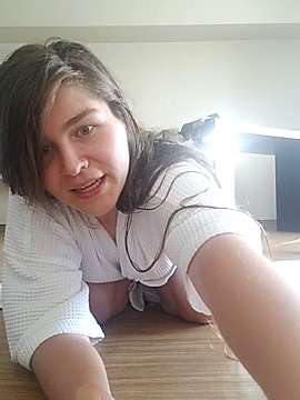 zorii_love naked stripping on cam for live sex video chat