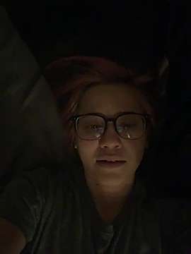 AmyJhoe naked stripping on cam for live sex video chat