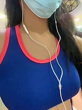 camisantana naked stripping on cam for live sex video chat