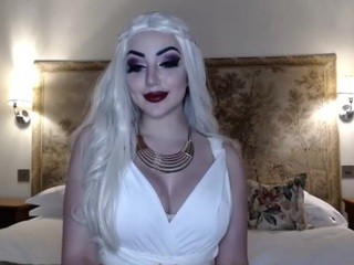 Dani Divine naked Live Sex Chat Room