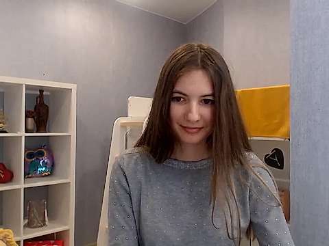 EvaFrank naked stripping on cam for live sex video chat