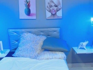?, Crhiss Jhons ? naked Live Sex Chat Room