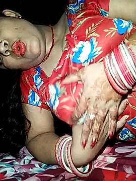 GAYATRI4RAO naked stripping on cam for live sex video chat