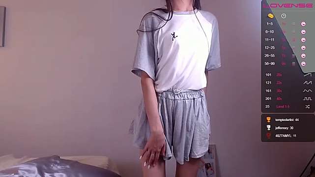 HarukiMi1 naked stripping on cam for live sex video chat