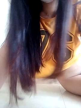 HILYANNA naked stripping on cam for live sex video chat