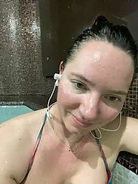 MargoEden naked stripping on cam for live sex video chat