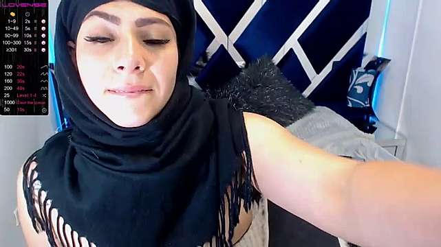 Maryam-Klein naked stripping on cam for live sex video chat