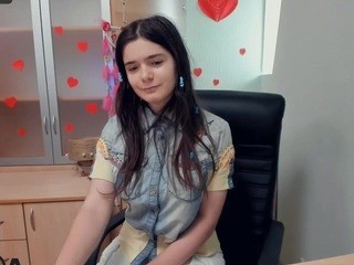MelanieLovely naked Live Sex Chat Room