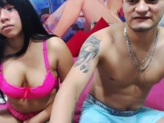 Mia-Odinn naked Live Sex Chat Room